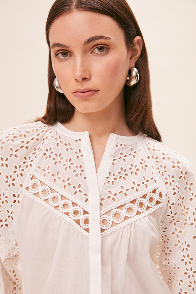 Suncoo Lovely Embroidered Blouse