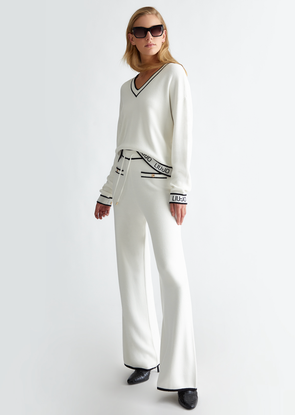 Silk-blend knit trousers